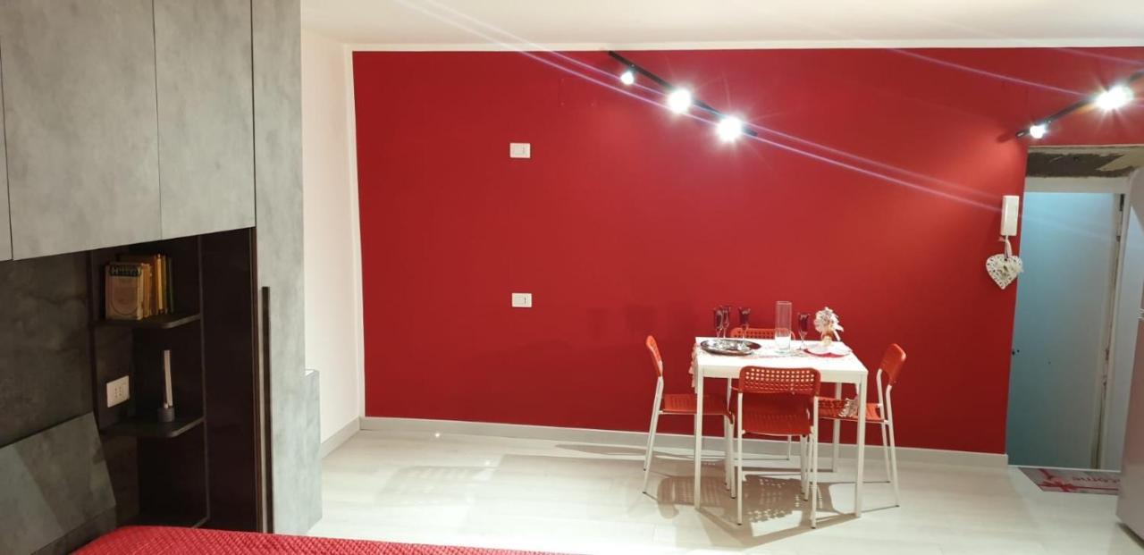شقة Casa Di Tilde نابولي المظهر الخارجي الصورة